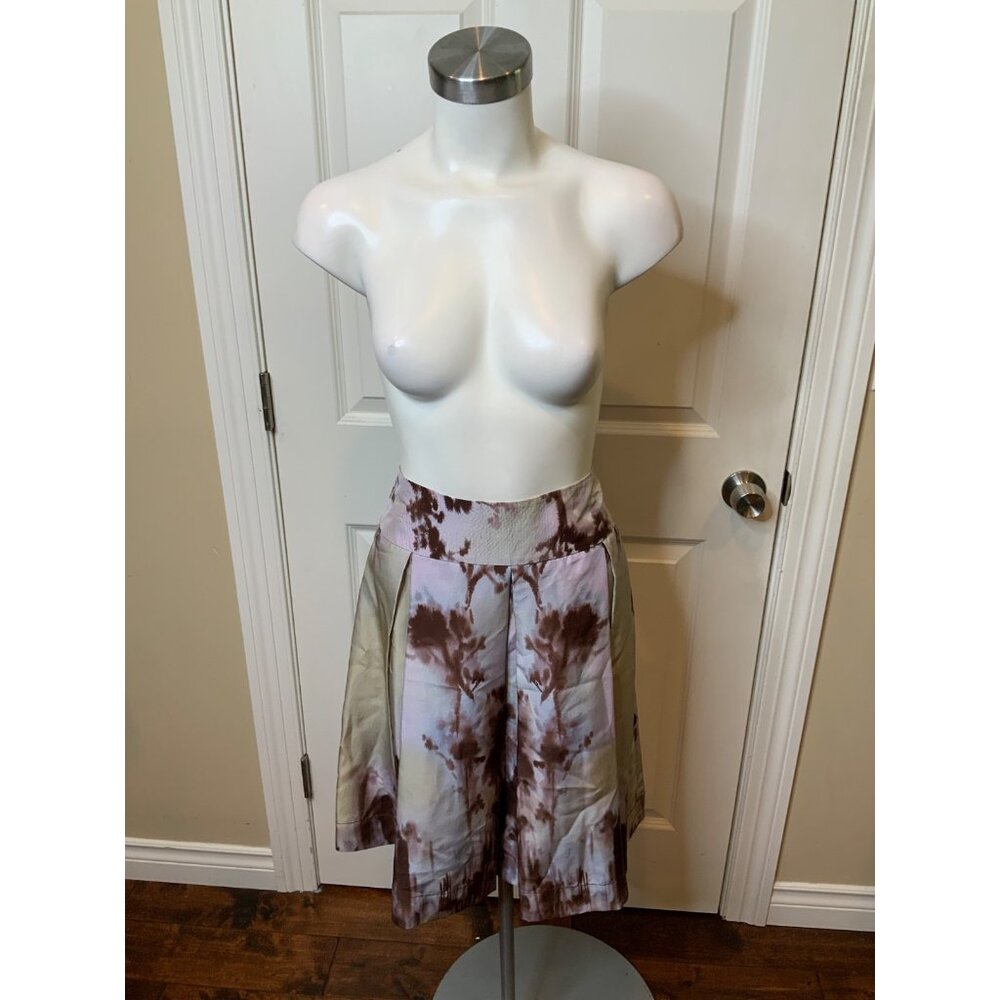 Zara Gray Purple Pleated Floral Watercolor Skirt, Size 4